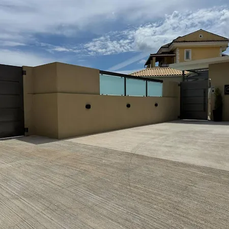 Private Pool House By Natchos Ferienhaus Virós